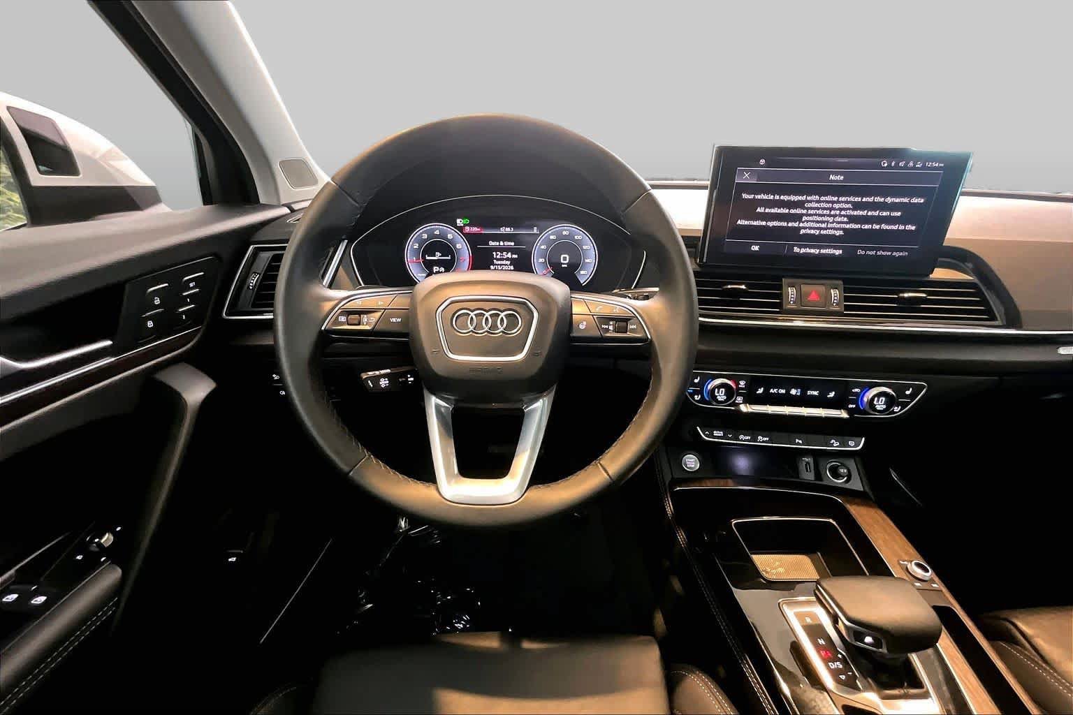 Used 2023 Audi Q5 2.0T Premium Plus w/ Premium Plus Package AWD/4WD image 6