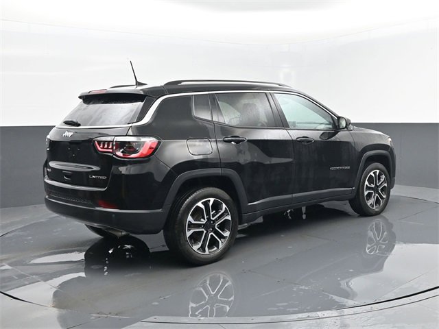 Used 2022 Jeep Compass Limited image 22