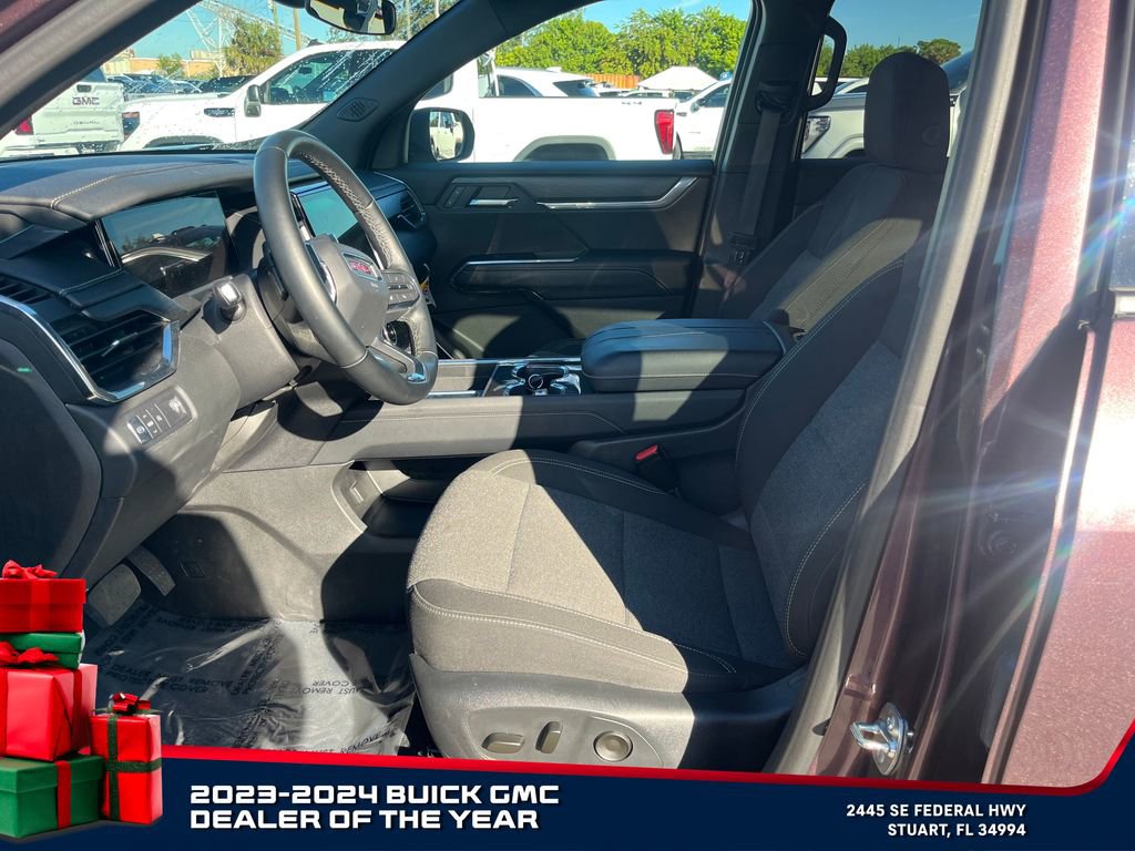 Certified 2025 GMC Acadia Elevation image 9