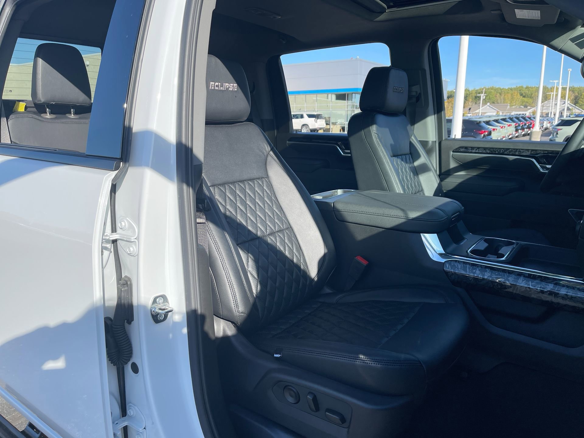 New 2025 Chevrolet Silverado 2500 LTZ w/ Trail Boss Package AWD/4WD image 89