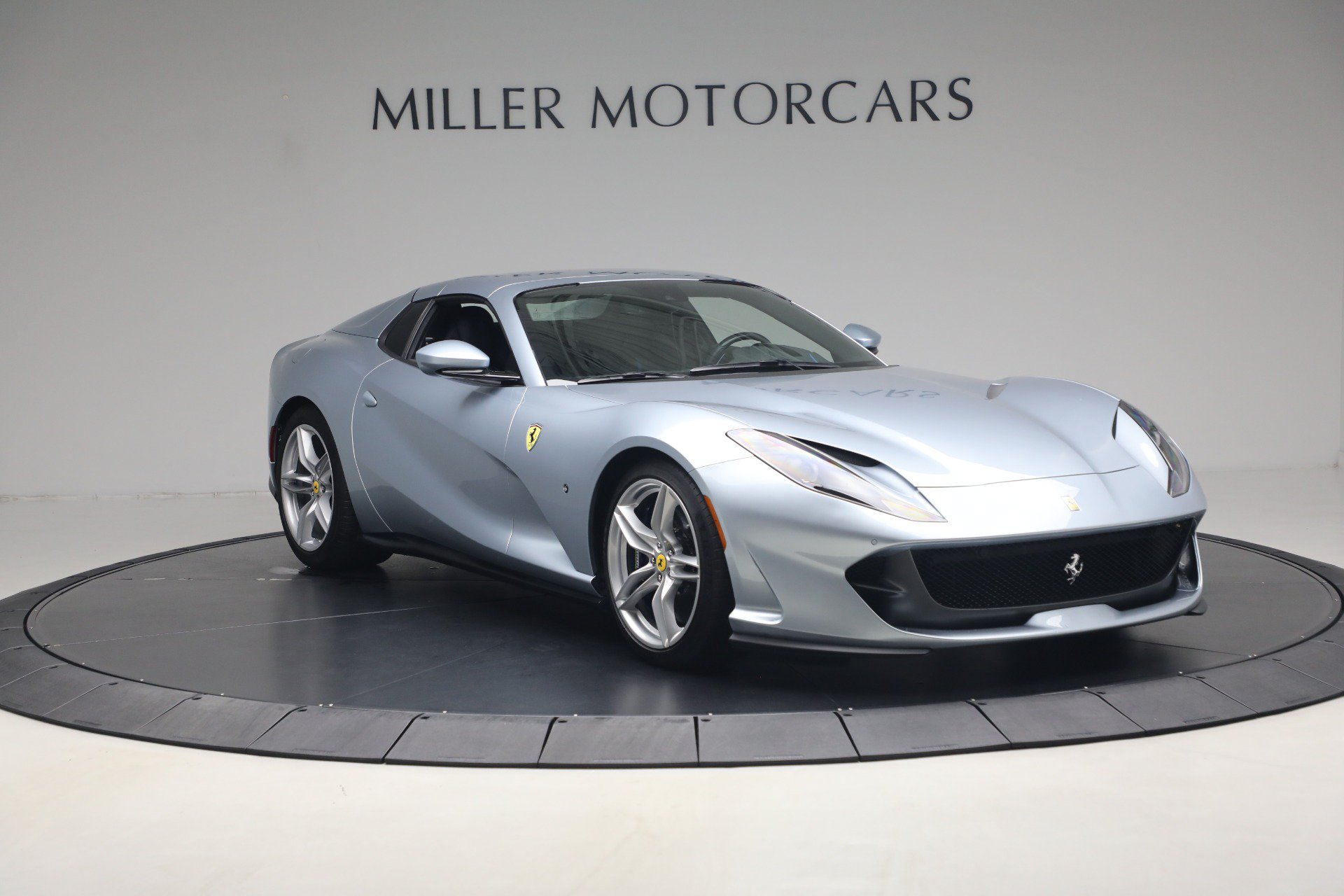 Certified 2022 Ferrari 812 GTS RWD image 34