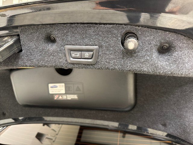 Used 2015 BMW M5 image 78