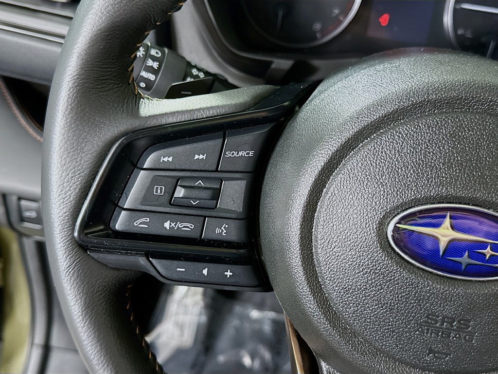 Used 2025 Subaru Ascent Bronze Edition w/ Popular Package #2 AWD/4WD image 24