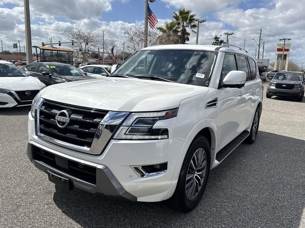Used 2024 Nissan Armada SL w/ Captain's Chairs Package image 8