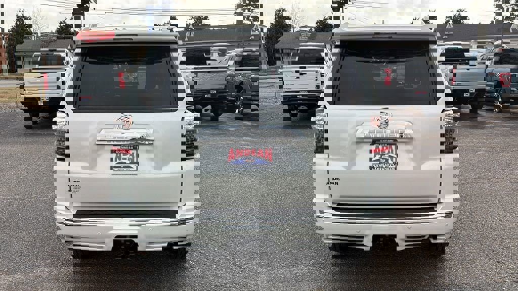 Used 2021 Toyota 4Runner Limited image 6