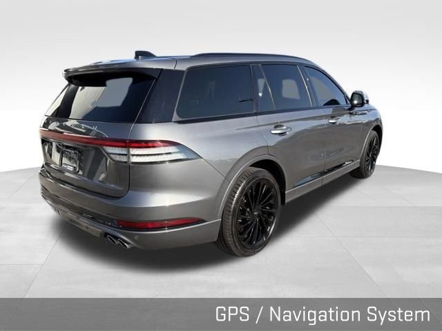 Used 2025 Lincoln Aviator Reserve w/ Equipment Group 201A AWD/4WD image 13