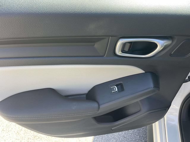 Used 2024 Honda Civic EX-L image 12