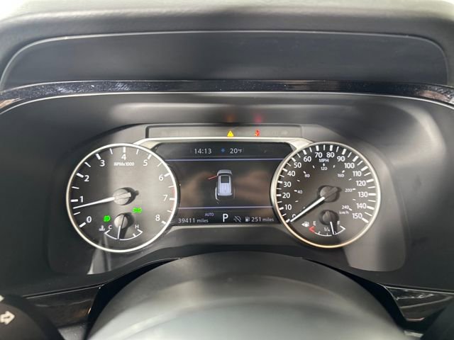 Used 2024 Nissan Pathfinder SV image 17