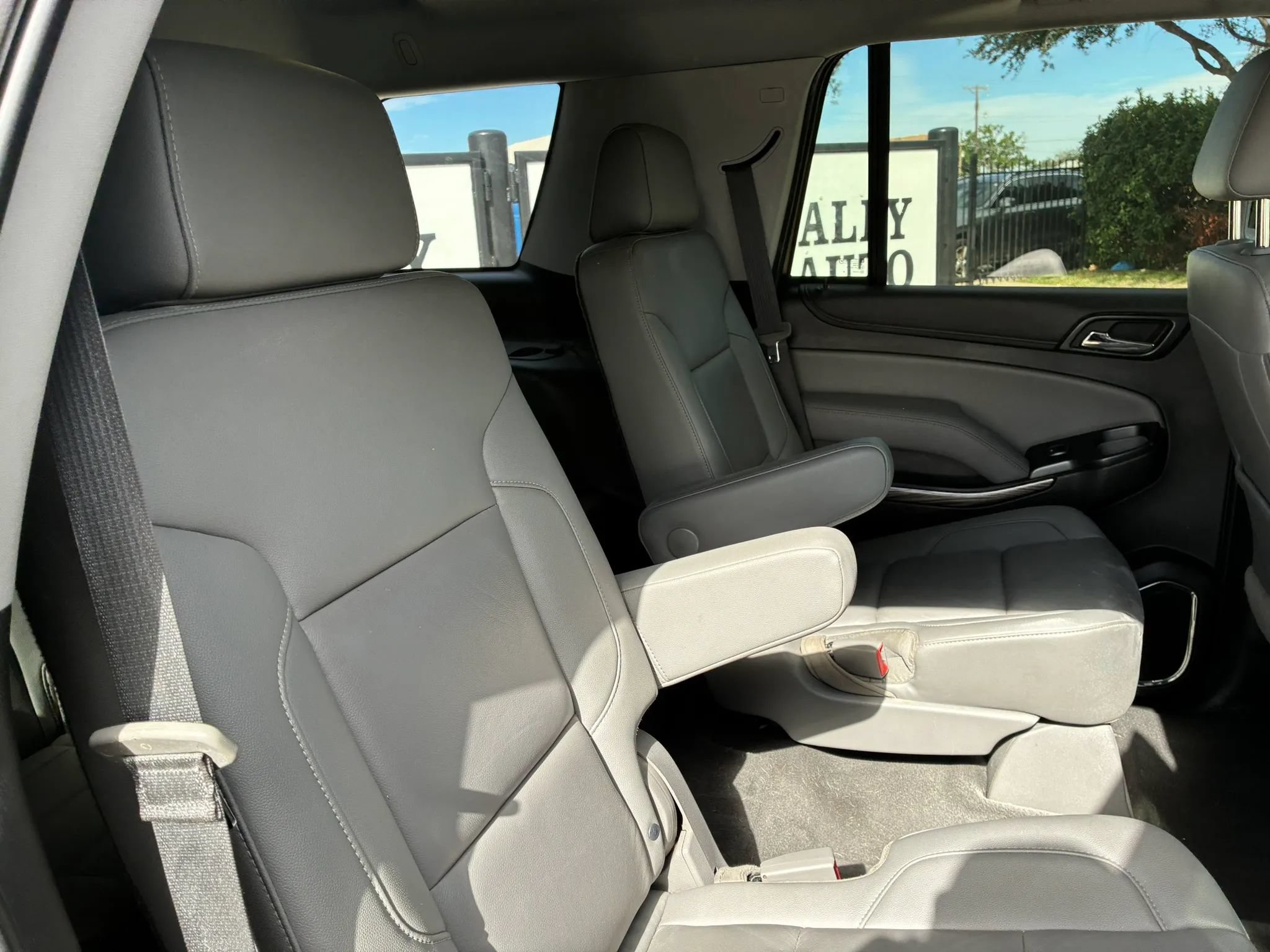 Used 2019 Chevrolet Tahoe LT RWD image 21