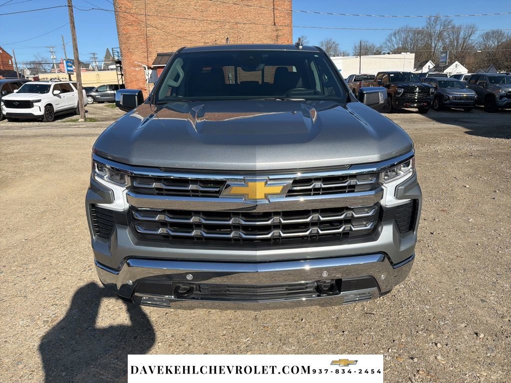 Used 2025 Chevrolet Silverado 1500 LTZ w/ LTZ Premium Package image 8