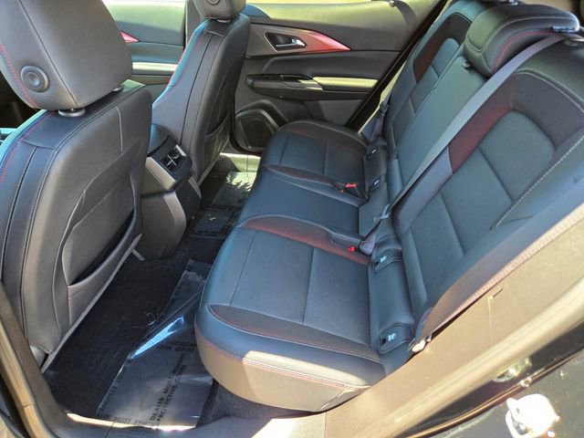 Used 2025 Chevrolet Equinox EV RS FWD image 14