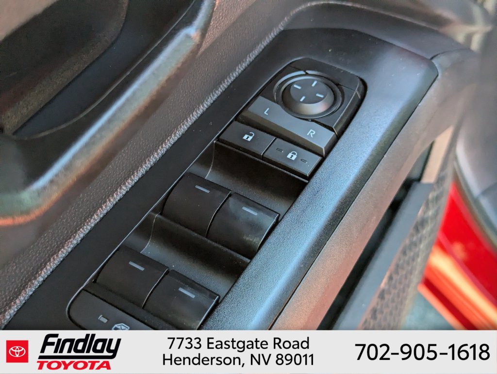 Certified 2025 Toyota Tacoma SR5 AWD/4WD image 18