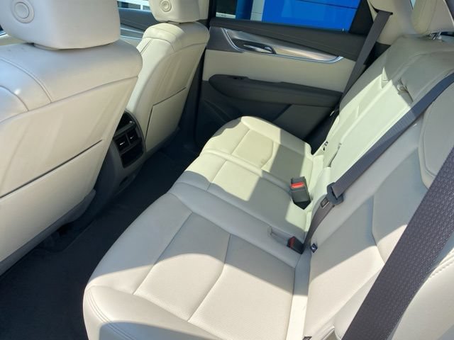 Used 2022 Cadillac XT5 Premium Luxury AWD/4WD image 37
