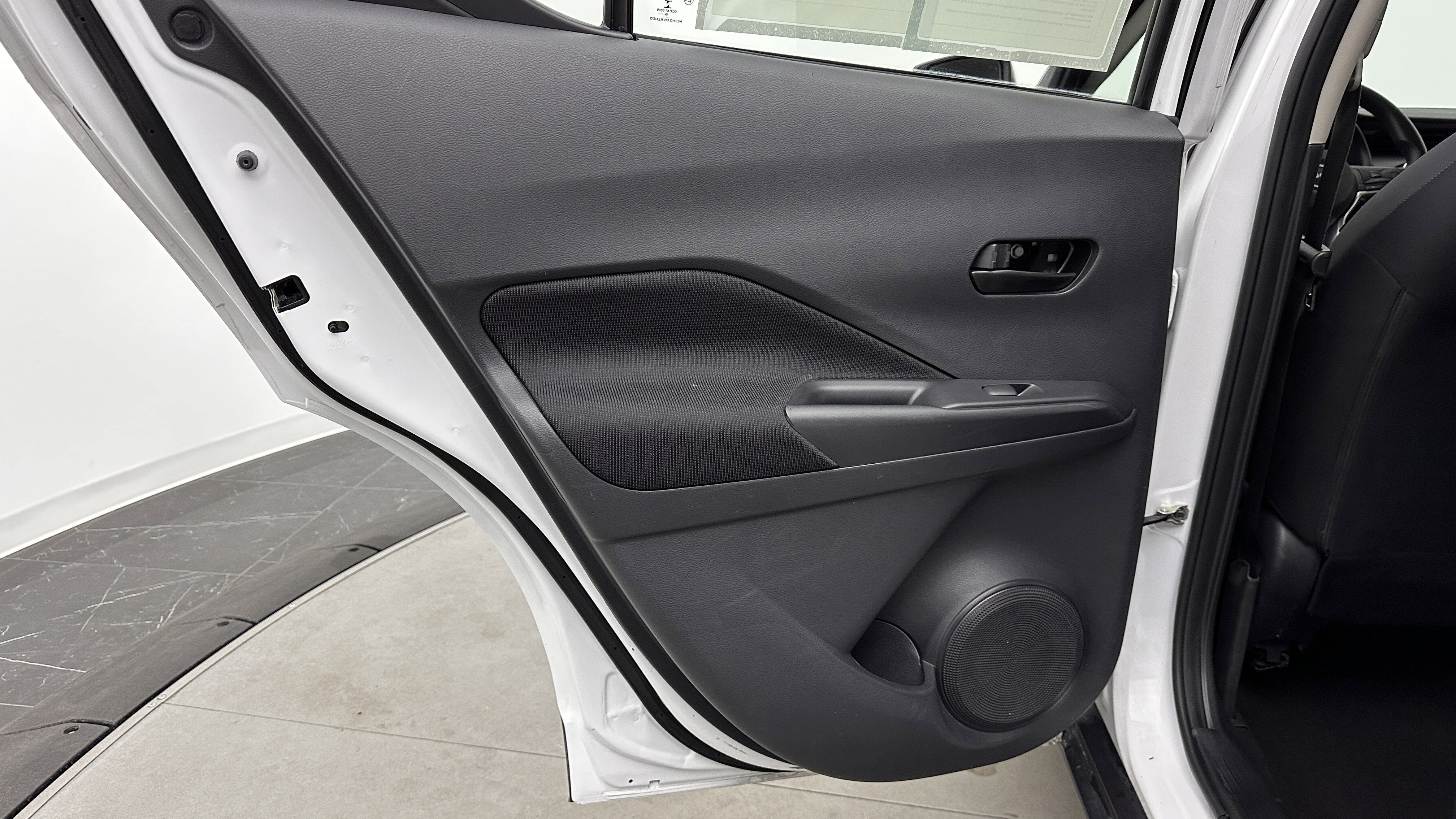 Used 2022 Nissan Kicks S FWD image 23