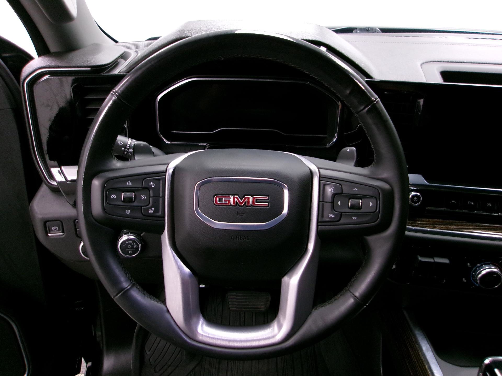 Certified 2024 GMC Sierra 1500 Elevation w/ Elevation Premium Package AWD/4WD image 6