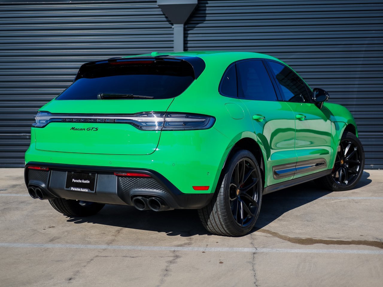 Certified 2024 Porsche Macan GTS image 7