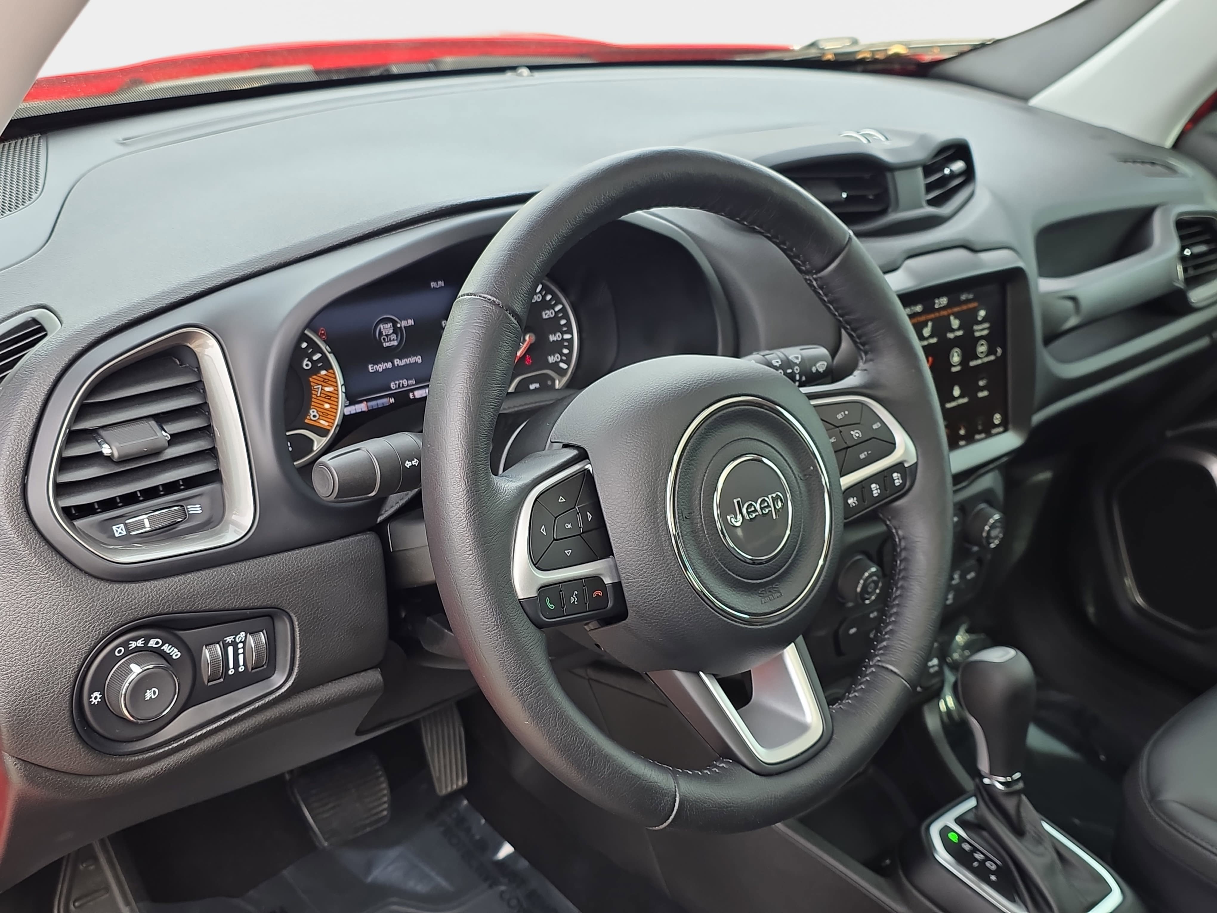 Certified 2023 Jeep Renegade Limited w/ Sun/Sound Group AWD/4WD image 31