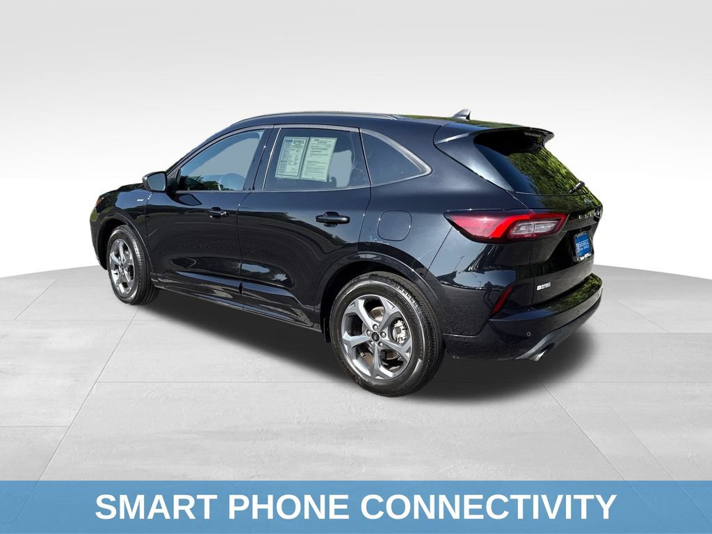 Used 2024 Ford Escape ST-Line w/ Tech Pack #1 FWD image 4