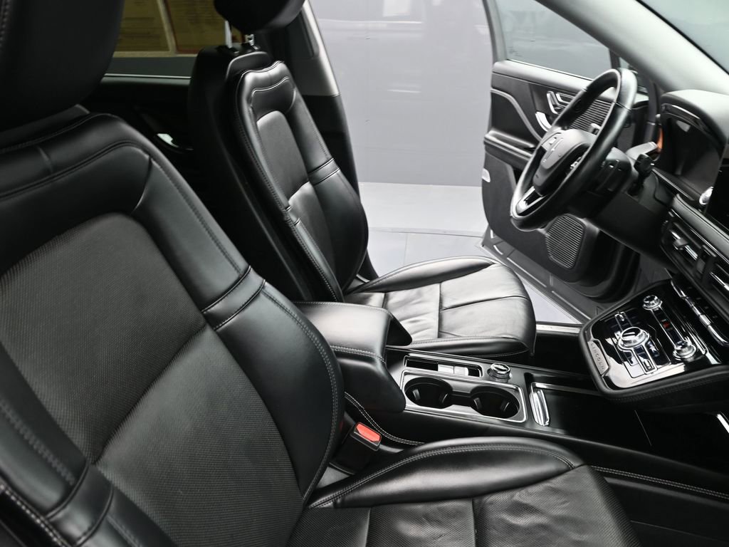 Used 2022 Lincoln Corsair Reserve w/ Elements Package image 20