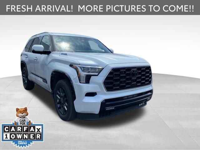 Certified 2024 Toyota Sequoia Platinum AWD/4WD image 3