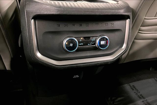 Used 2025 Ford Expedition Active image 35