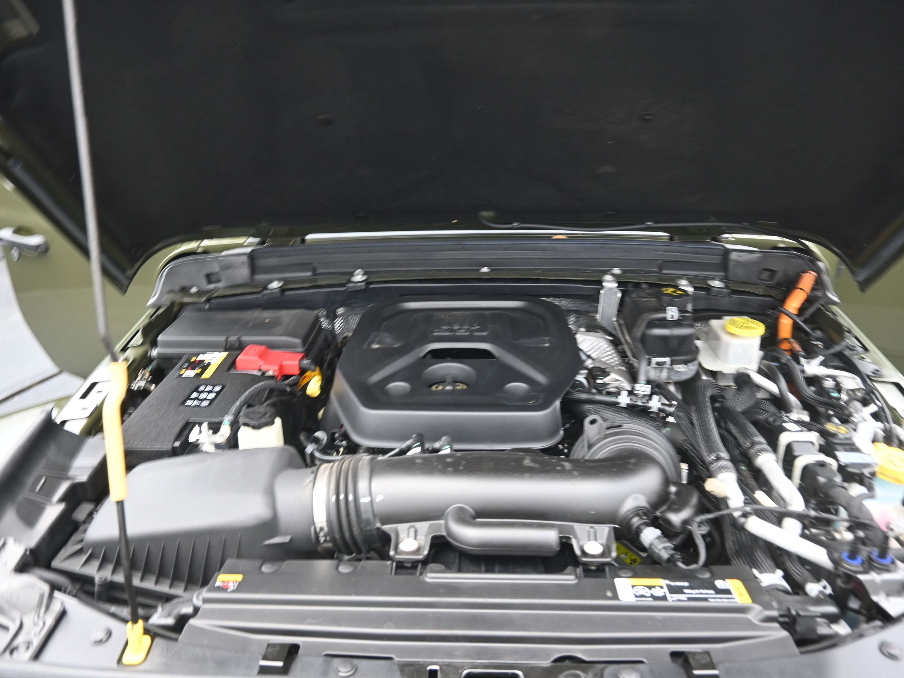 Used 2024 Jeep Wrangler Sport S image 22