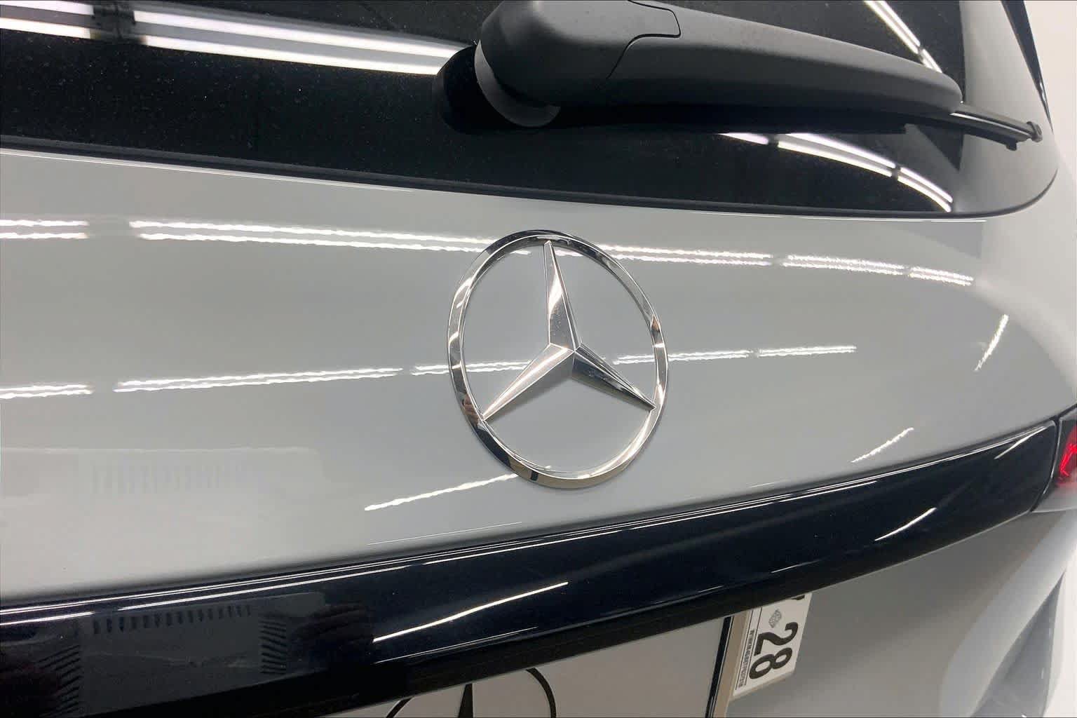 New 2026 Mercedes-Benz GLC 300 image 15
