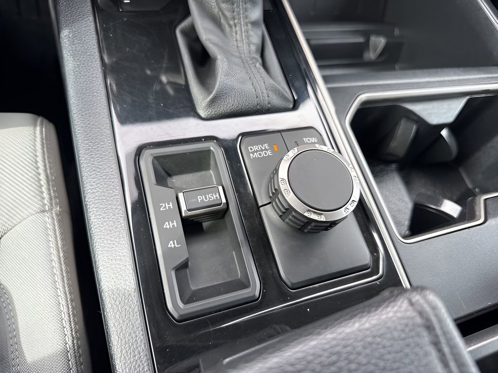 Used 2022 Toyota Tundra SR5 image 21