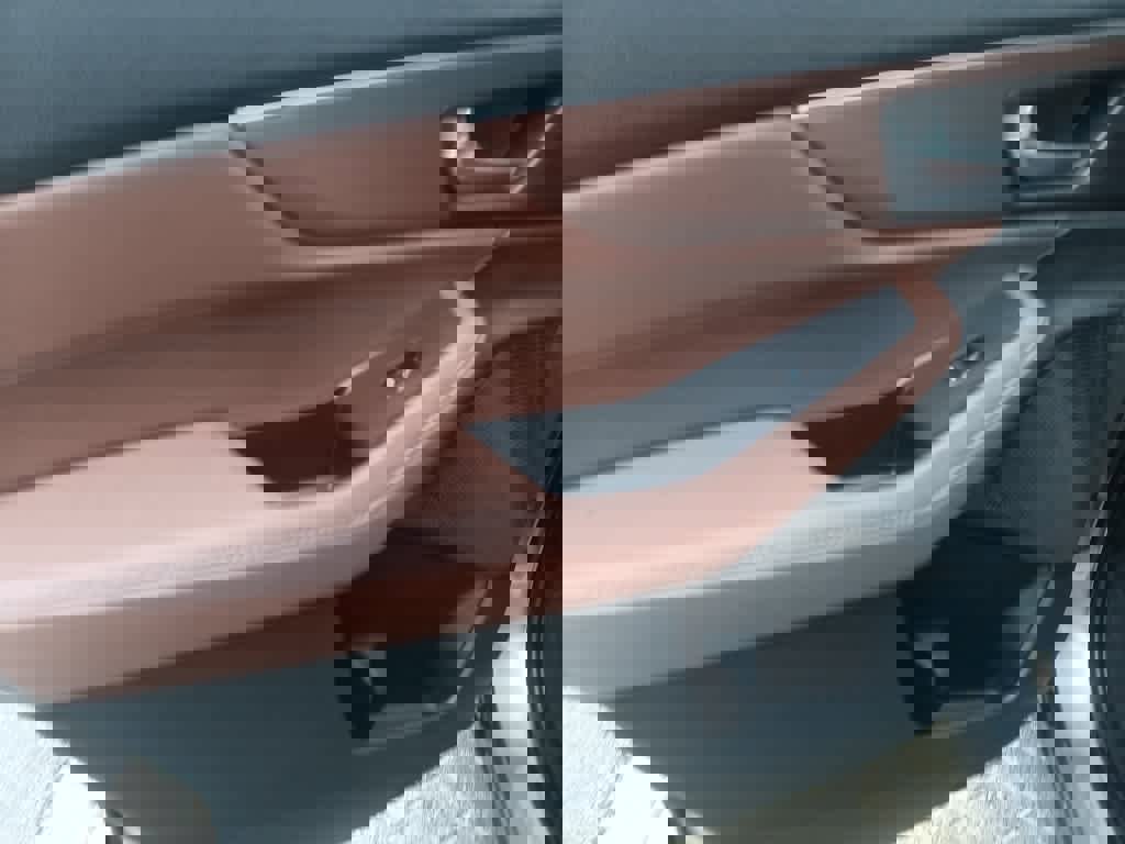 Used 2023 Acura MDX SH-AWD w/ Technology Package image 19