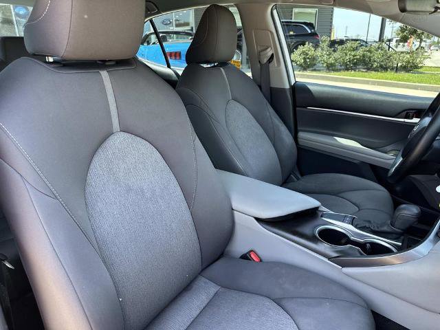 Used 2023 Toyota Camry LE image 13