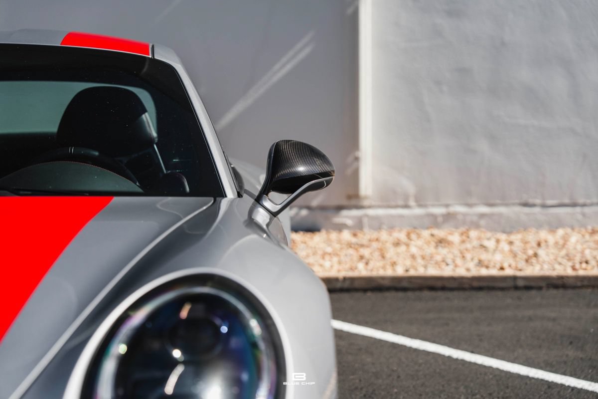 Used 2016 Porsche 911 R RWD image 13