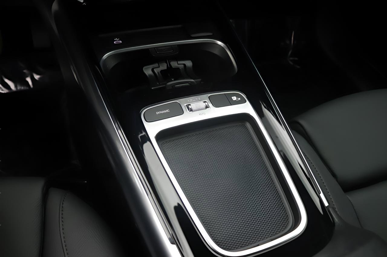 Certified 2026 Mercedes-Benz GLA 250 image 15