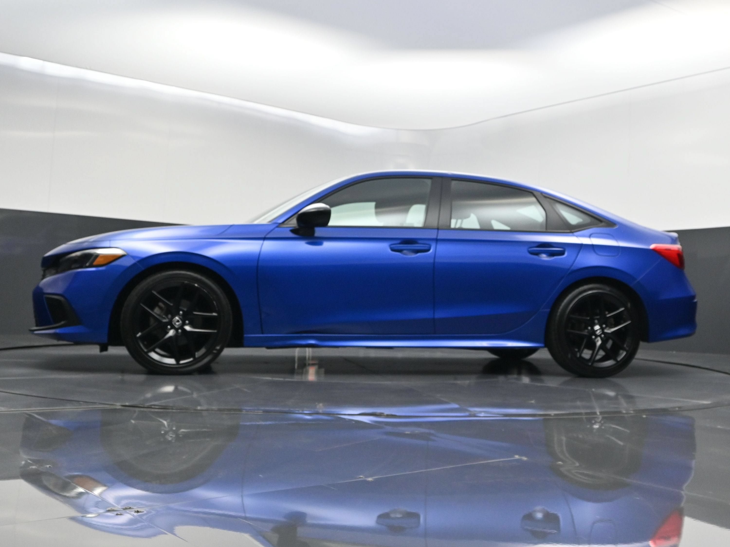 Used 2023 Honda Civic Sport image 39