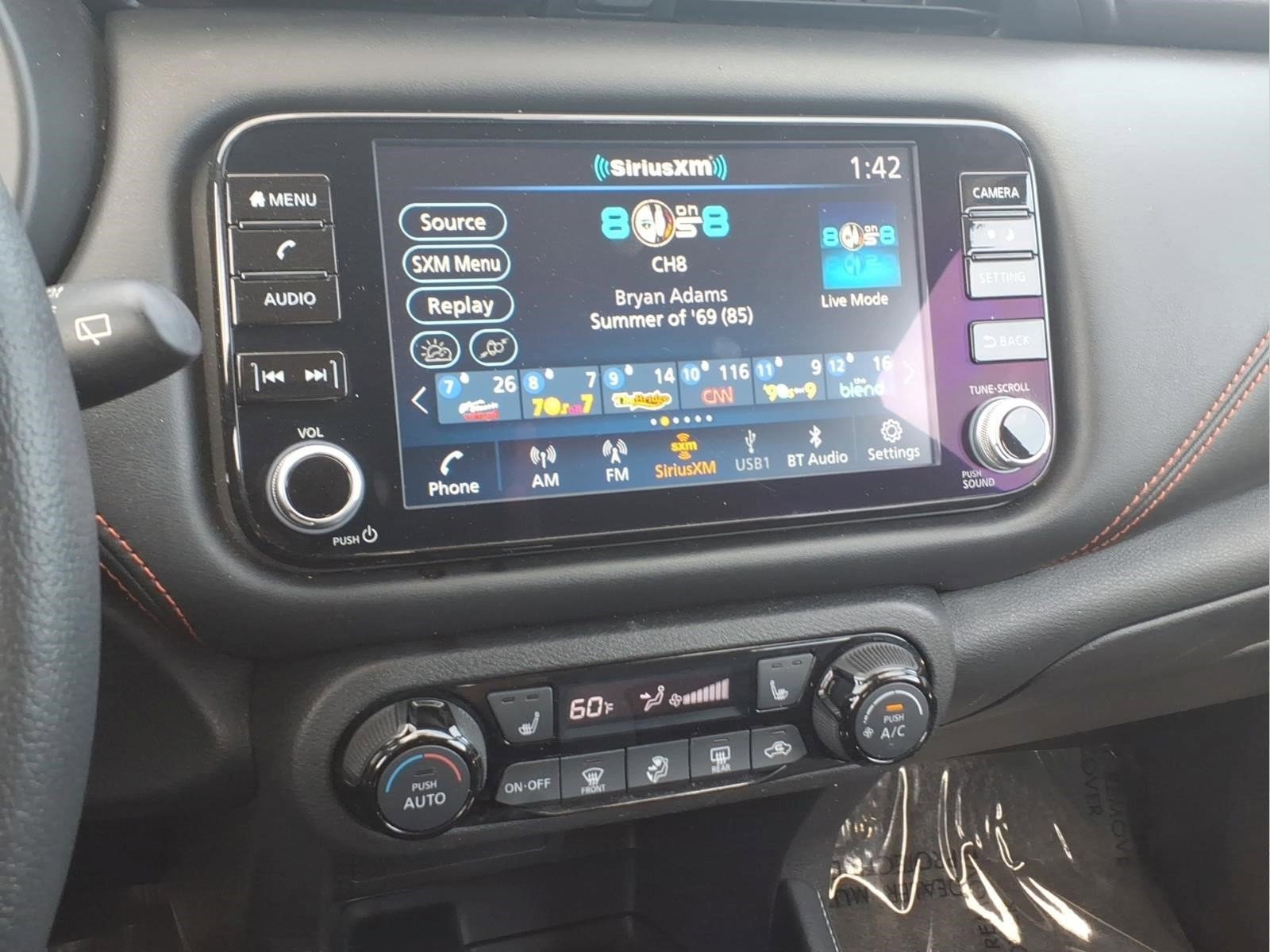 Certified 2023 Nissan Kicks SR w/ SR Premium Package FWD image 21