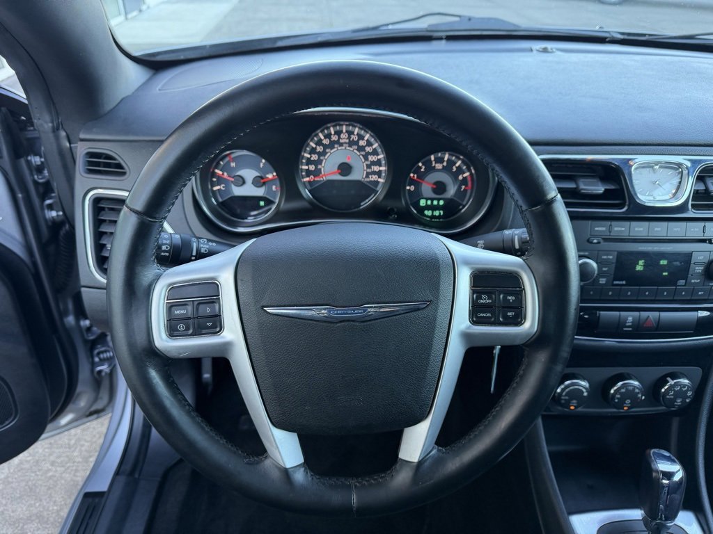 Used 2013 Chrysler 200 Touring image 18