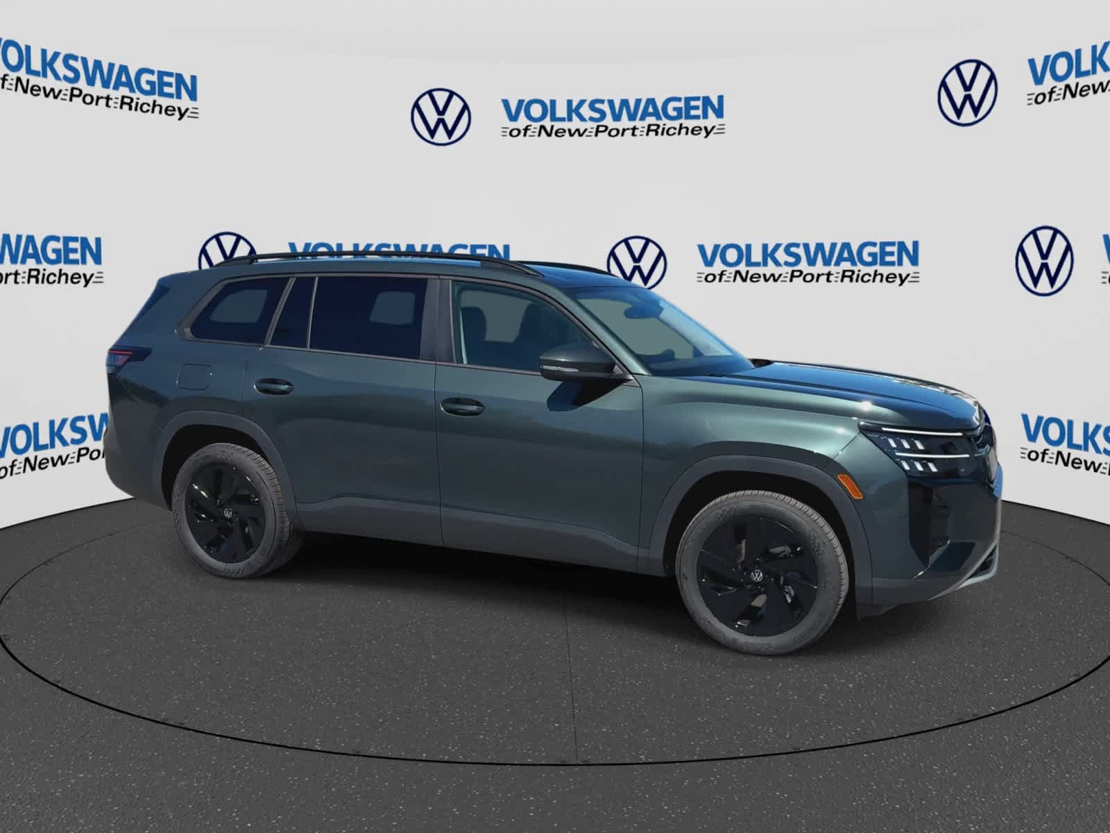 New 2027 Volkswagen Atlas SE FWD image 9