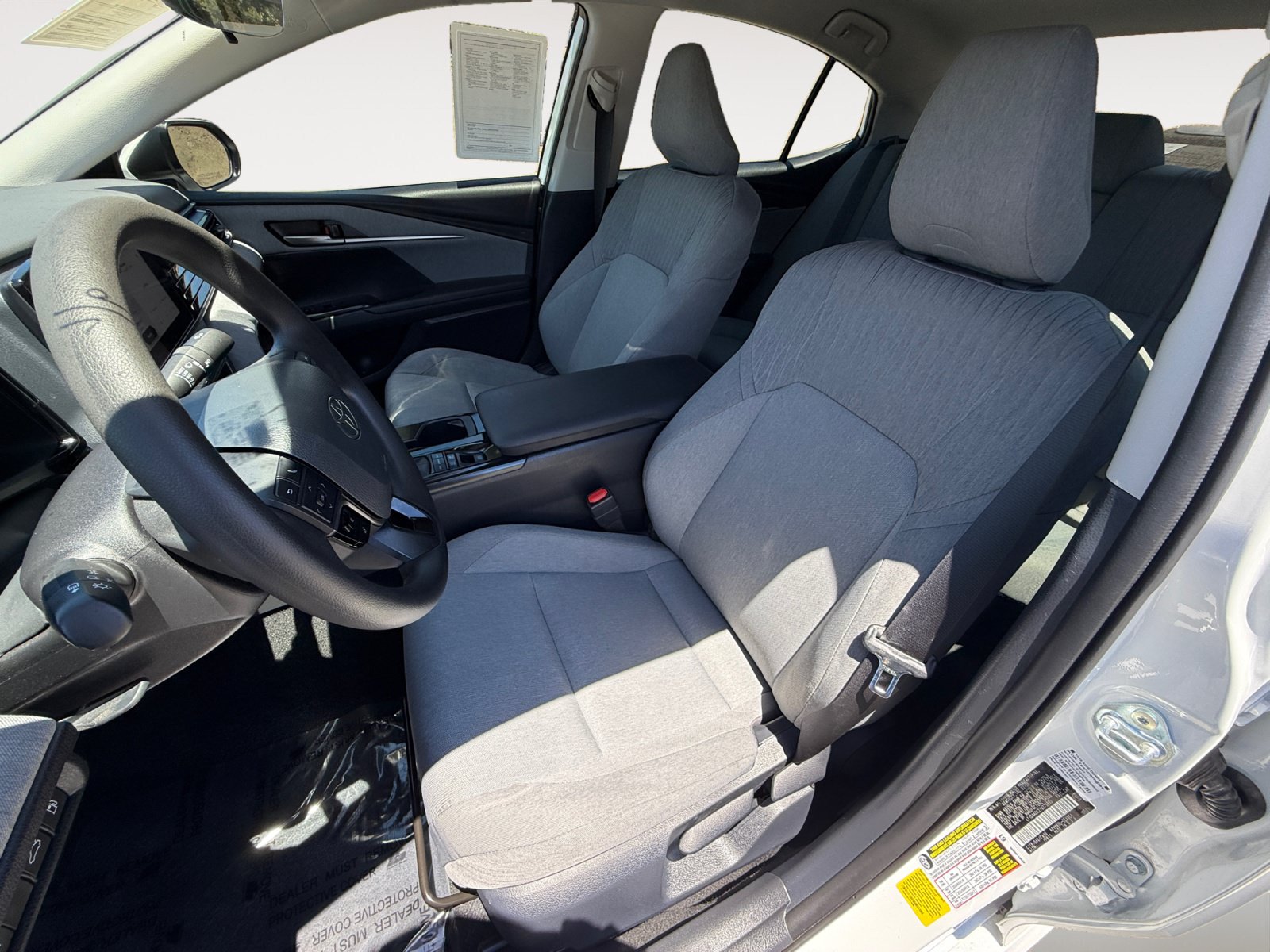 Used 2026 Toyota Camry LE FWD image 10