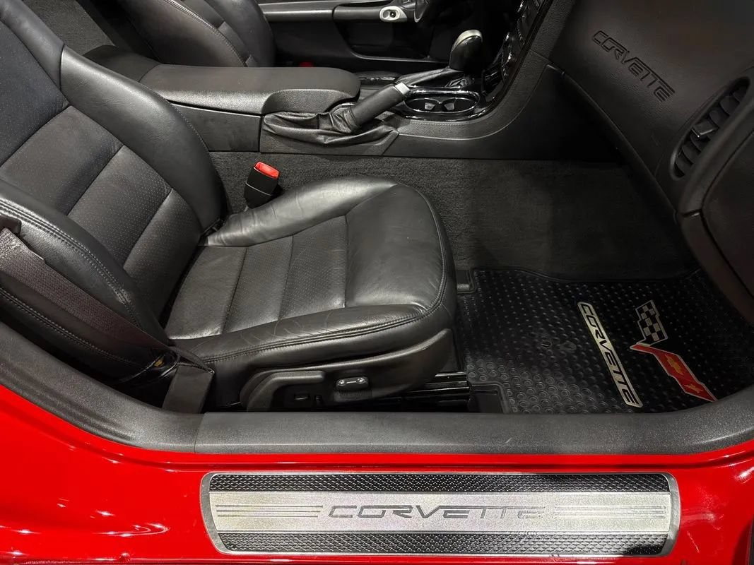 Used 2008 Chevrolet Corvette Coupe w/ Preferred Equipment Group RWD image 78