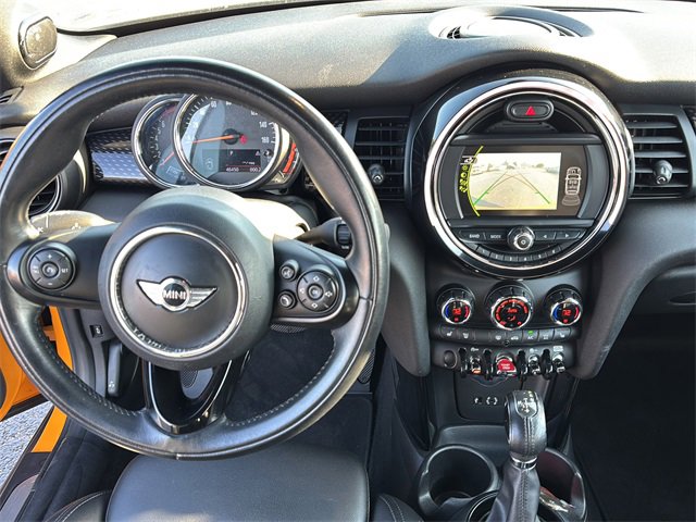 Used 2018 MINI Cooper S image 14