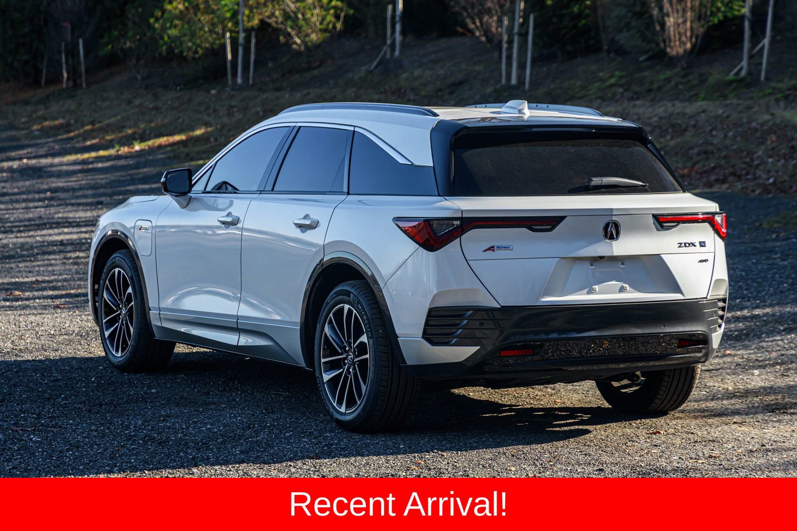 Used 2024 Acura ZDX A-Spec image 6