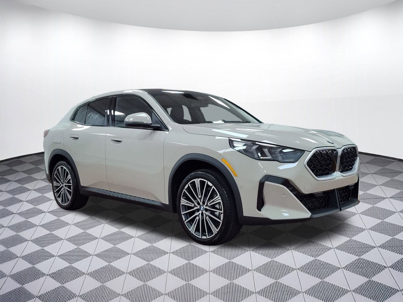 New 2026 BMW X2 xDrive28i image 5
