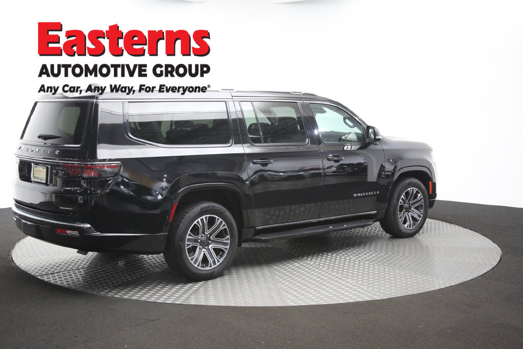 Used 2024 Jeep Wagoneer L Series II RWD image 50