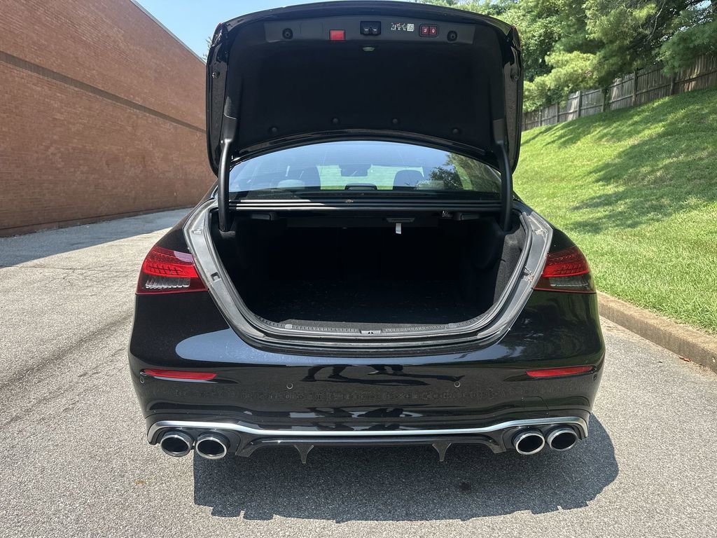 Used 2022 Mercedes-Benz E 53 AMG 4MATIC Sedan image 29