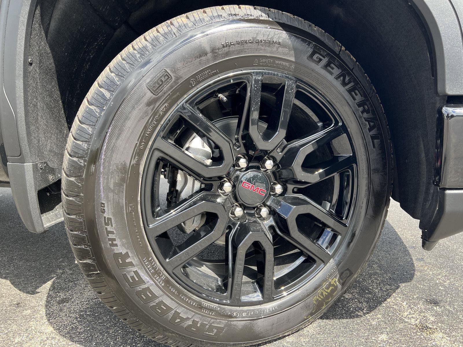 New 2026 GMC Sierra 1500 Pro w/ Graphite Edition image 2