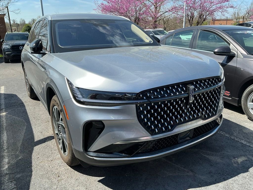 Used 2025 Lincoln Nautilus Premier