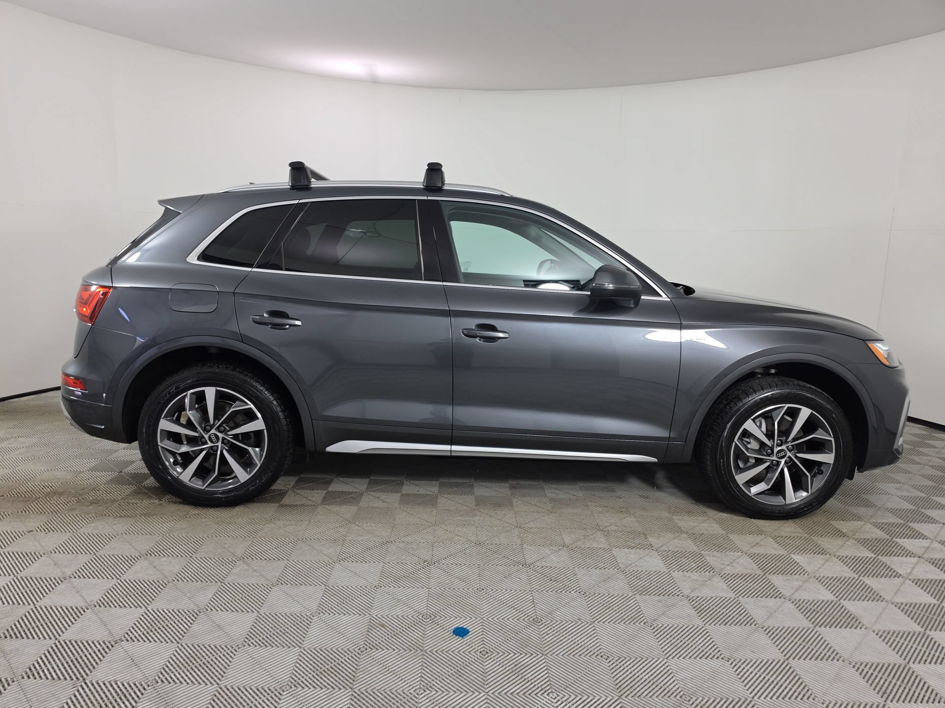 Used 2022 Audi Q5 2.0T Premium Plus AWD/4WD image 8