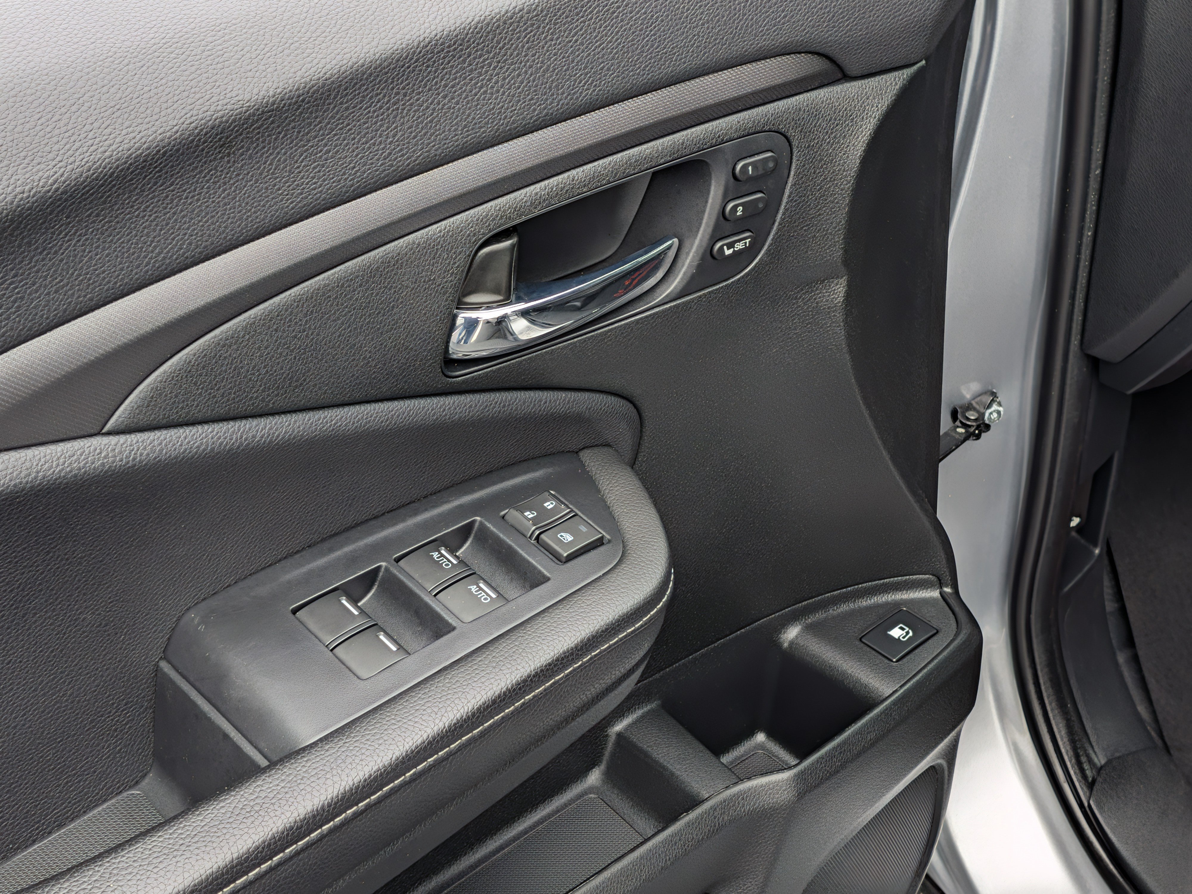 Used 2025 Honda Ridgeline RTL image 21
