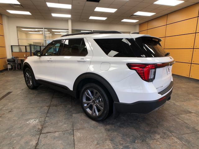 New 2026 Ford Explorer Active w/ Active Comfort Package AWD/4WD image 5