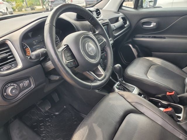 Used 2020 Jeep Renegade Limited AWD/4WD image 10