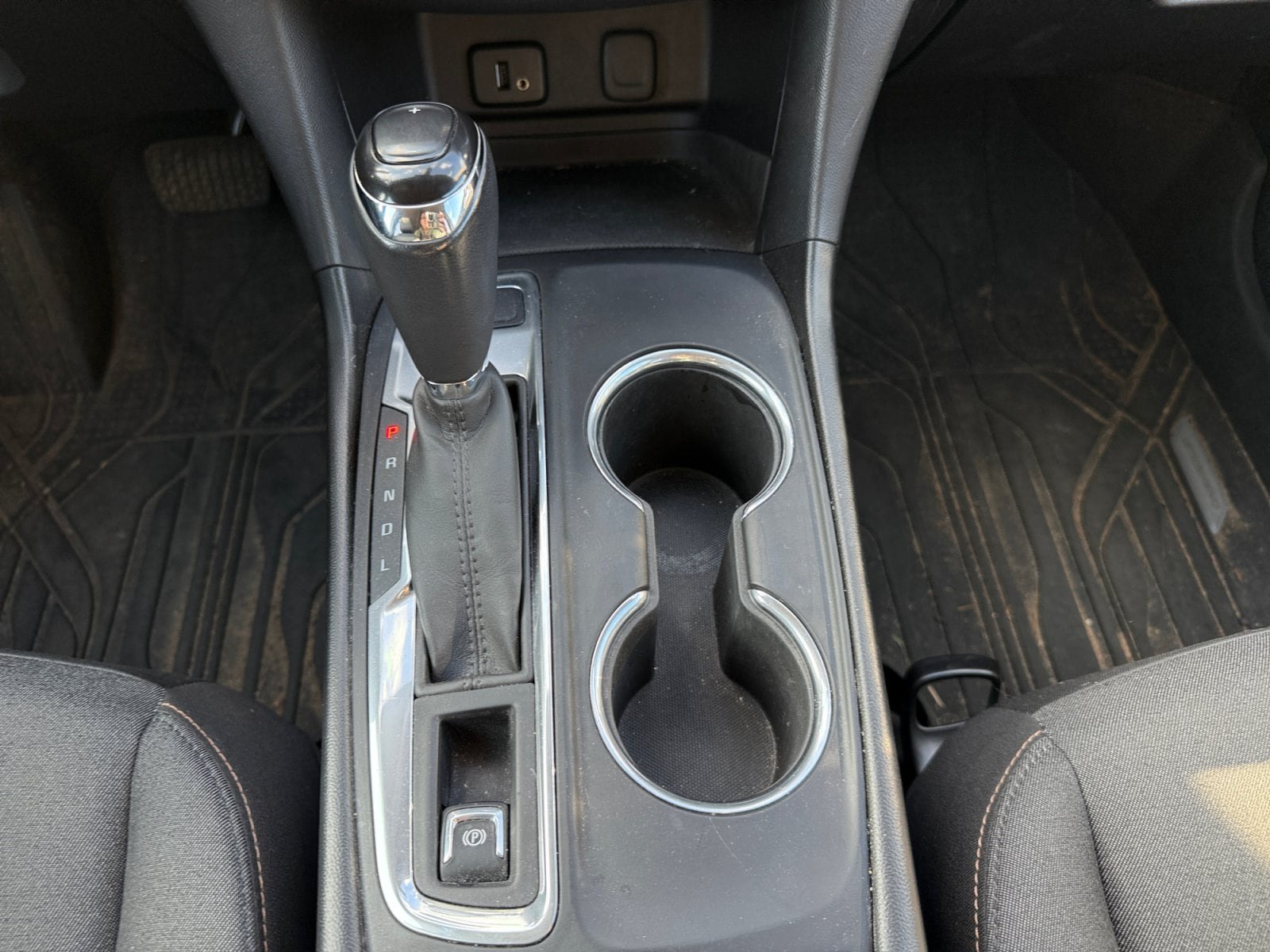 Used 2018 Chevrolet Equinox LT AWD/4WD image 18